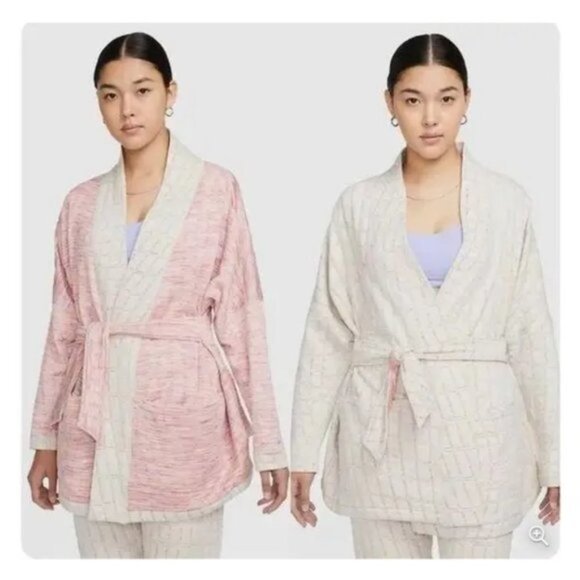 NWT Nike Yoga Therma-FIT Luxe Plus Size 1X Jacquard Reversible Cardigan Jacket - Picture 2 of 8